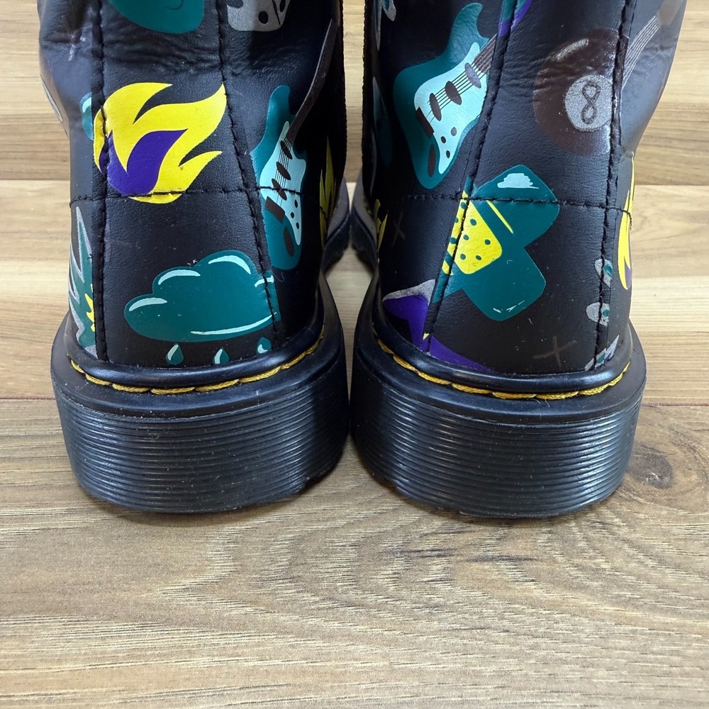DR MARTENS Junior Sticker Print Combat Boot Kids Size 4 Black Leather Alien Cool - Picture 7 of 11
